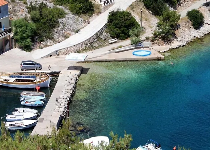 House Nature Park * Sali